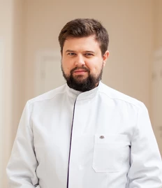 Артролог Сухарев Тимур Дмитриевич прием в медицинском центре Ист Клиник в Одинцово