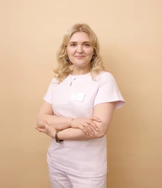 Цефалголог Долинка Елена Владимировна прием в  медицинских центрах 