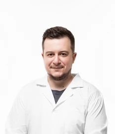 Травматолог · Ортопед Иванов Алексей Сергеевич Ист клиник, прием онлайн