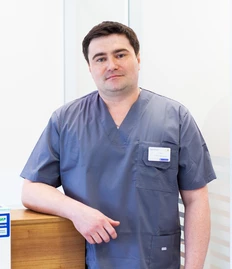 Невролог Кузякин Константин Игоревич прием в  медицинских центрах Ист Клиник на Беляево