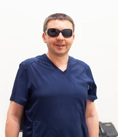 Массажист Юнусов Али Кемальевич прием в медицинском центре Ист Клиник на Университете