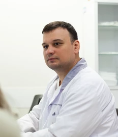 Детский невропатолог Степашкин Роман Игоревич прием в медицинском центре Ист Клиник  в Митино