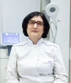 Физиотерапевт Ачилова Мухаббат Ахадовна прием в медицинском центре Ист Клиник  в Митино