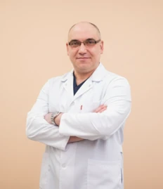 Рефлексотерапевт · Невролог · Вертеброневролог · Алголог · Врач первичного приёма Егоров Олег Георгиевич прием в  медицинских центрах 