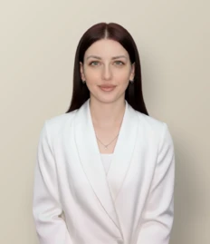 Невролог · Вертеброневролог · Реабилитолог · Алголог · Цефалголог · Вегетолог · Врач первичного приёма Шамина Людмила Валерьевна прием в медицинском центре 