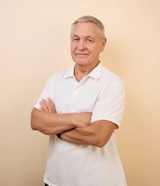 Остеопат · Мануальный терапевт · Вертебролог · Детский остеопат · Кинезиолог · Реабилитолог · Невролог · Алголог · Вегетолог Денисов Геннадий Михайлович прием в  медицинских центрах 