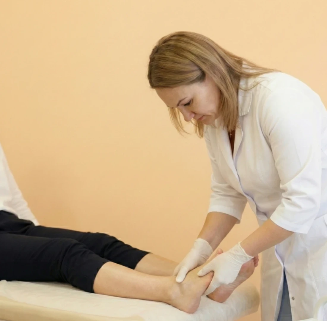 Консультация подиатра в Ист Клинике