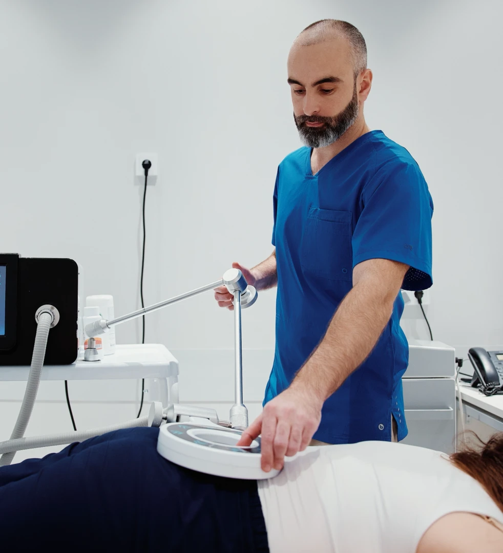 Процедура магнитотерапии в Ист Клинике