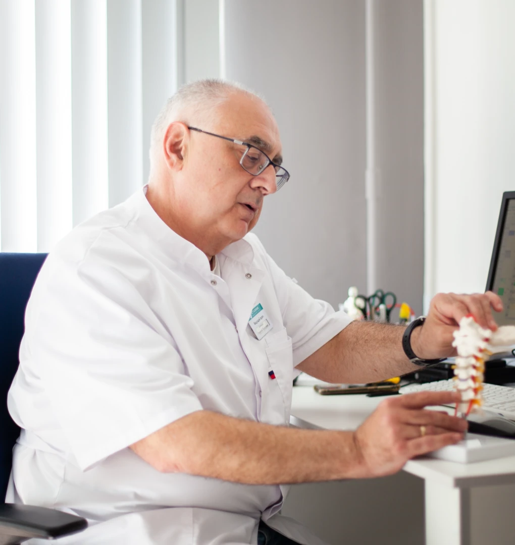 Процедура фонофорез тазобедреггого сустава В Ист Клинике