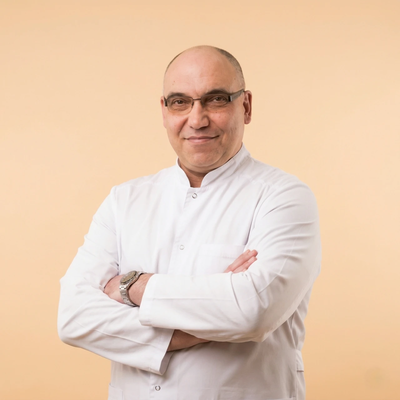 Невролог · Рефлексотерапевт · Вертеброневролог · Алголог · Врач первичного приёма Егоров Олег Георгиевич прием в медицинских центрах