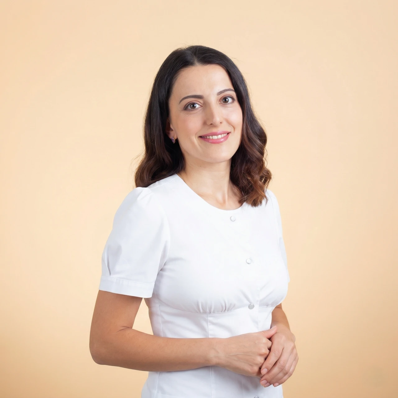 Врач УЗИ Арзуманян Арина Аршаковна прием в  медицинских центрах 