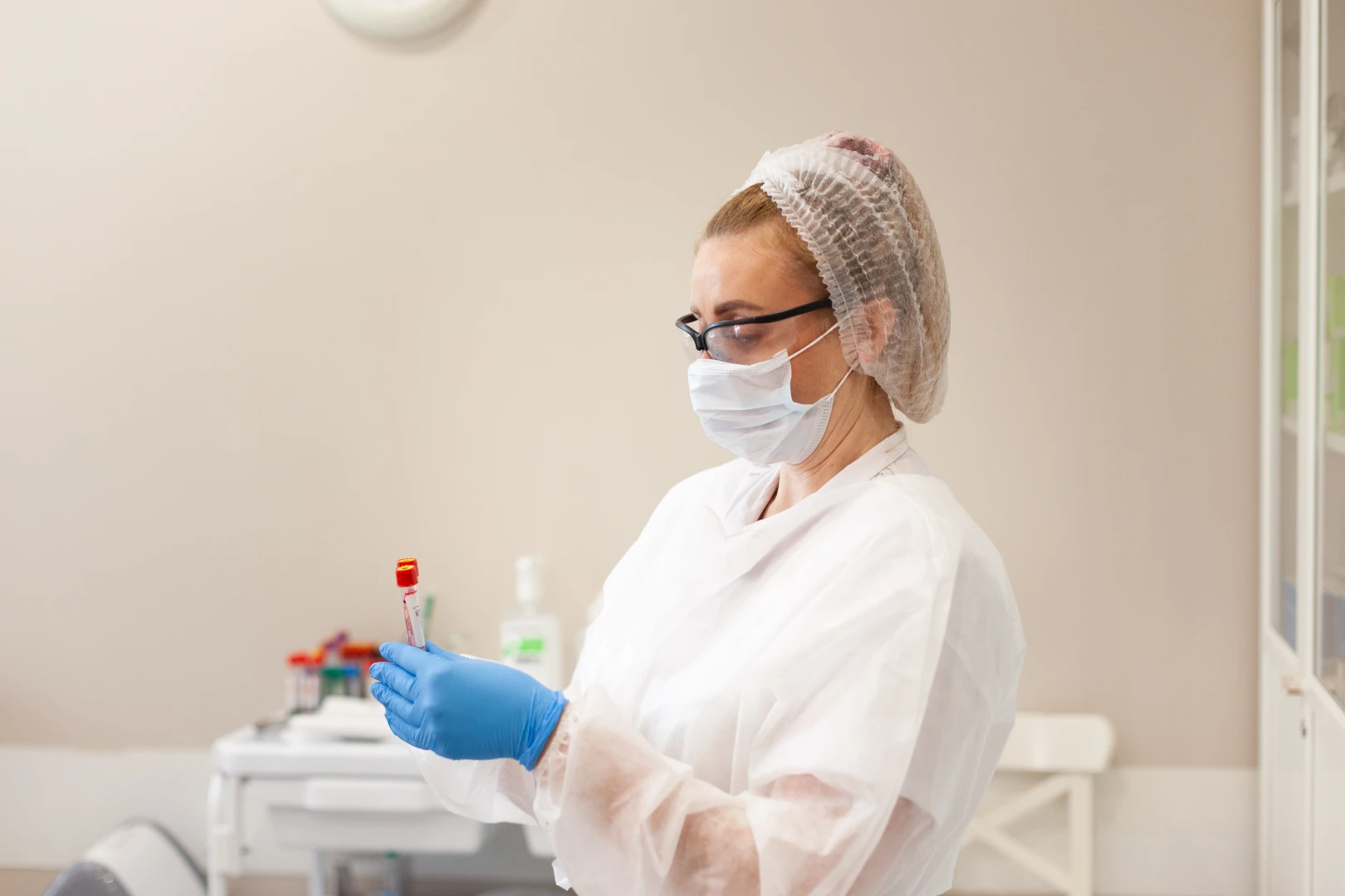 Медсестра Ист Клиники