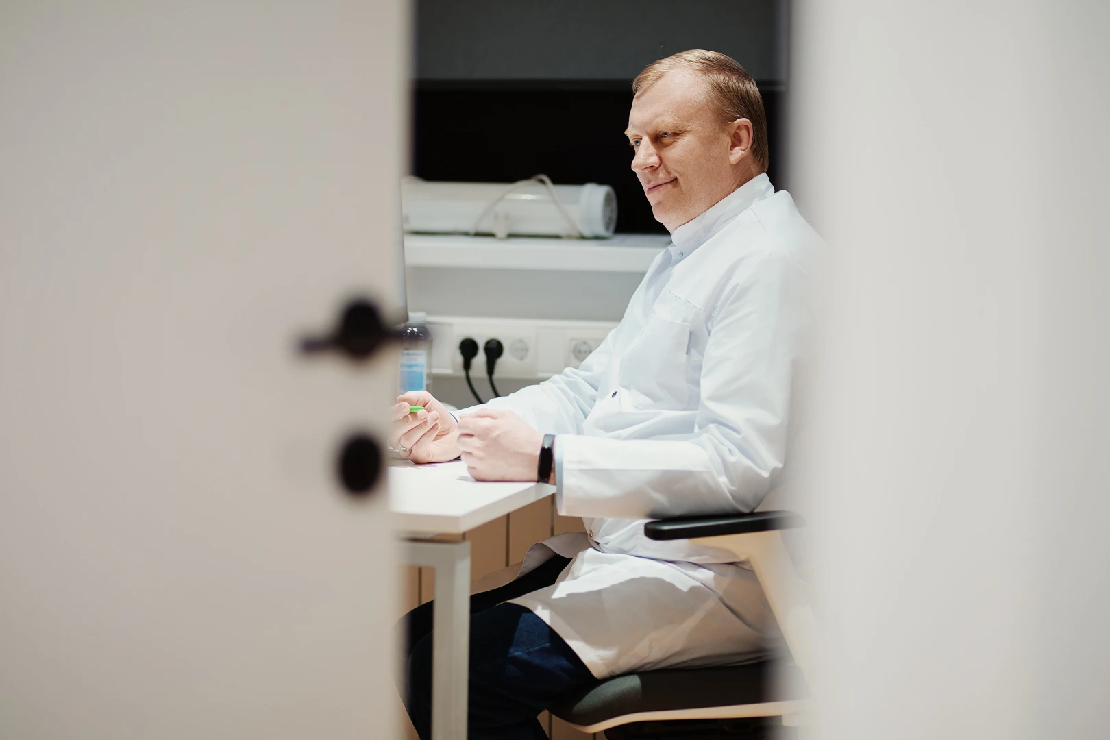 Врач Ист Клиники