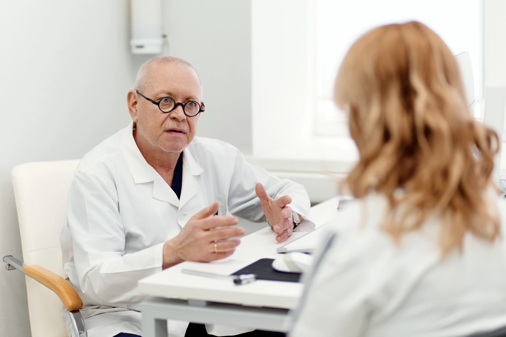 Врач дает рекомендации