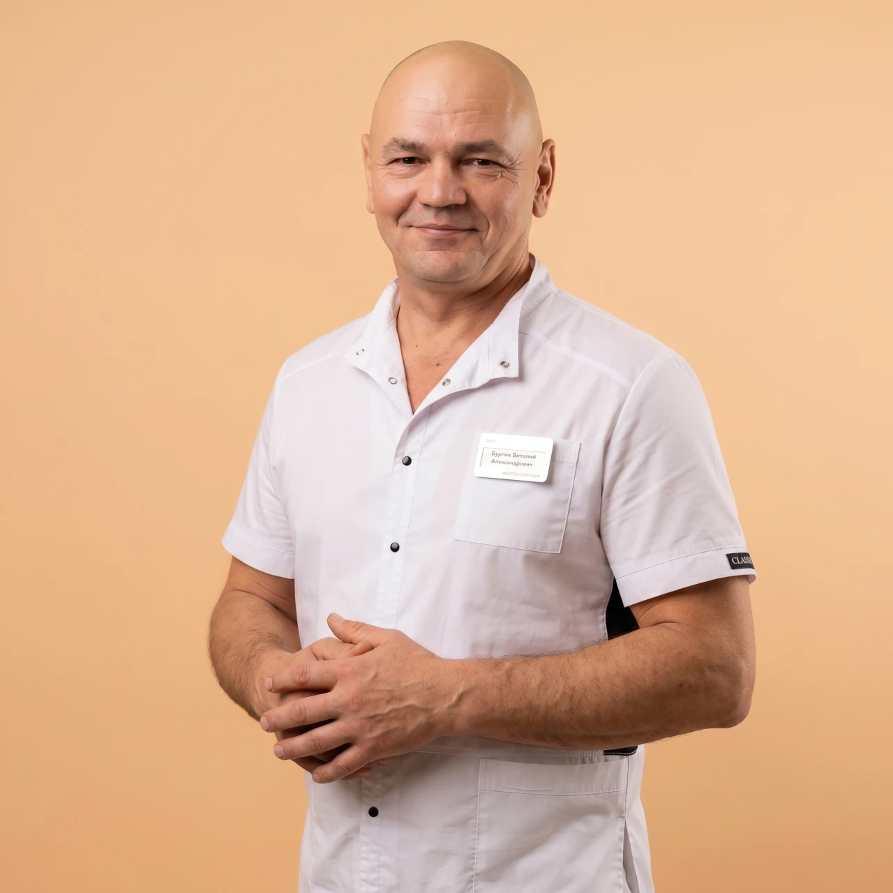 Мануальный терапевт · Вертебролог · Кинезиолог · Алголог · Реабилитолог Бурлак Виталий Александрович прием в  медицинских центрах 