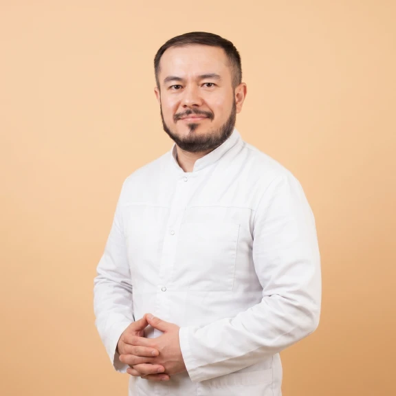 Врач УЗИ Хашимов Лутфиддин Хусниддинович