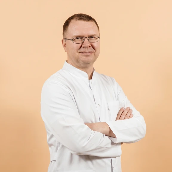 Мануальный терапевт · Вертебролог · Алголог · Кинезиолог · Реабилитолог Никифоров Александр Иванович